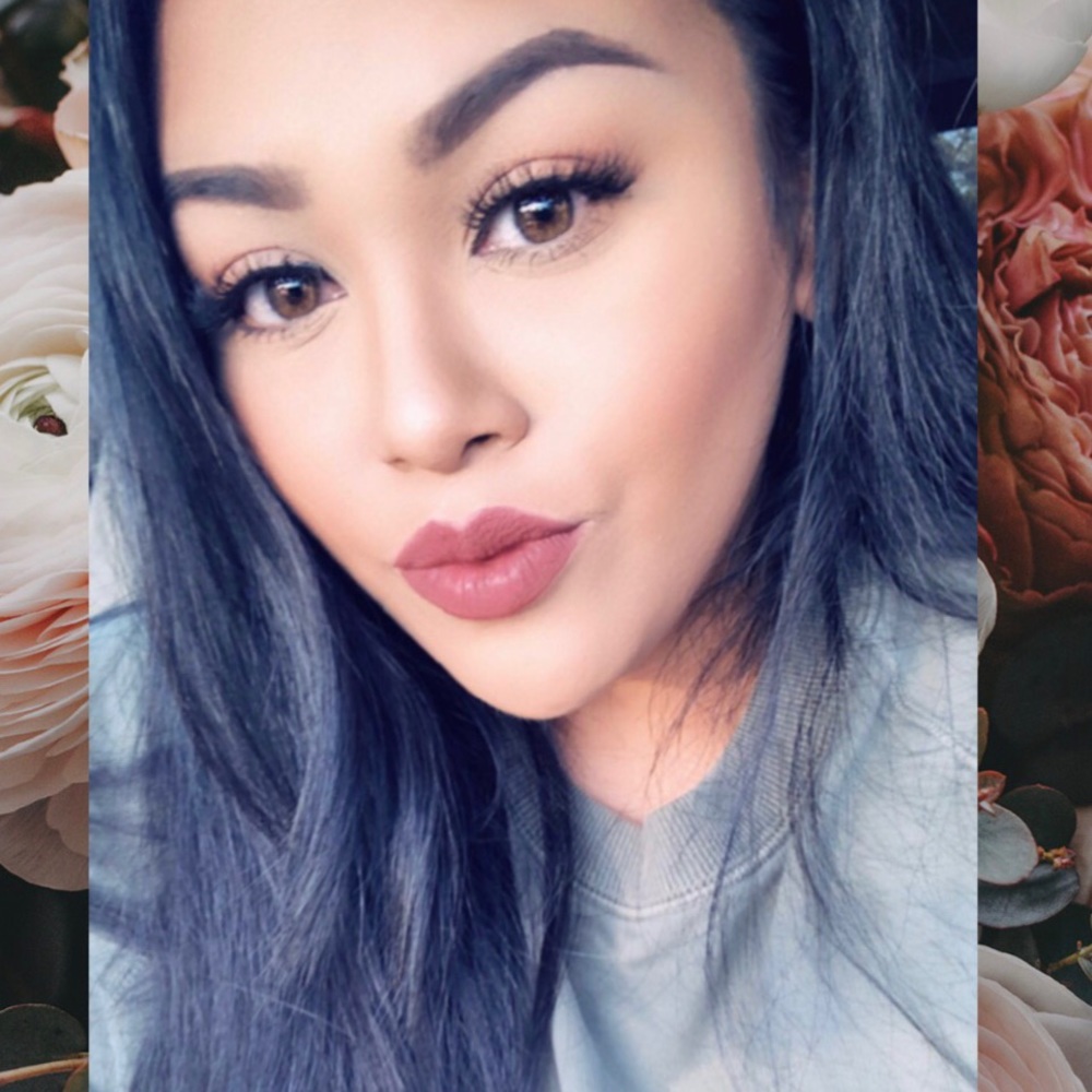 Meet your Posher, Alejandra